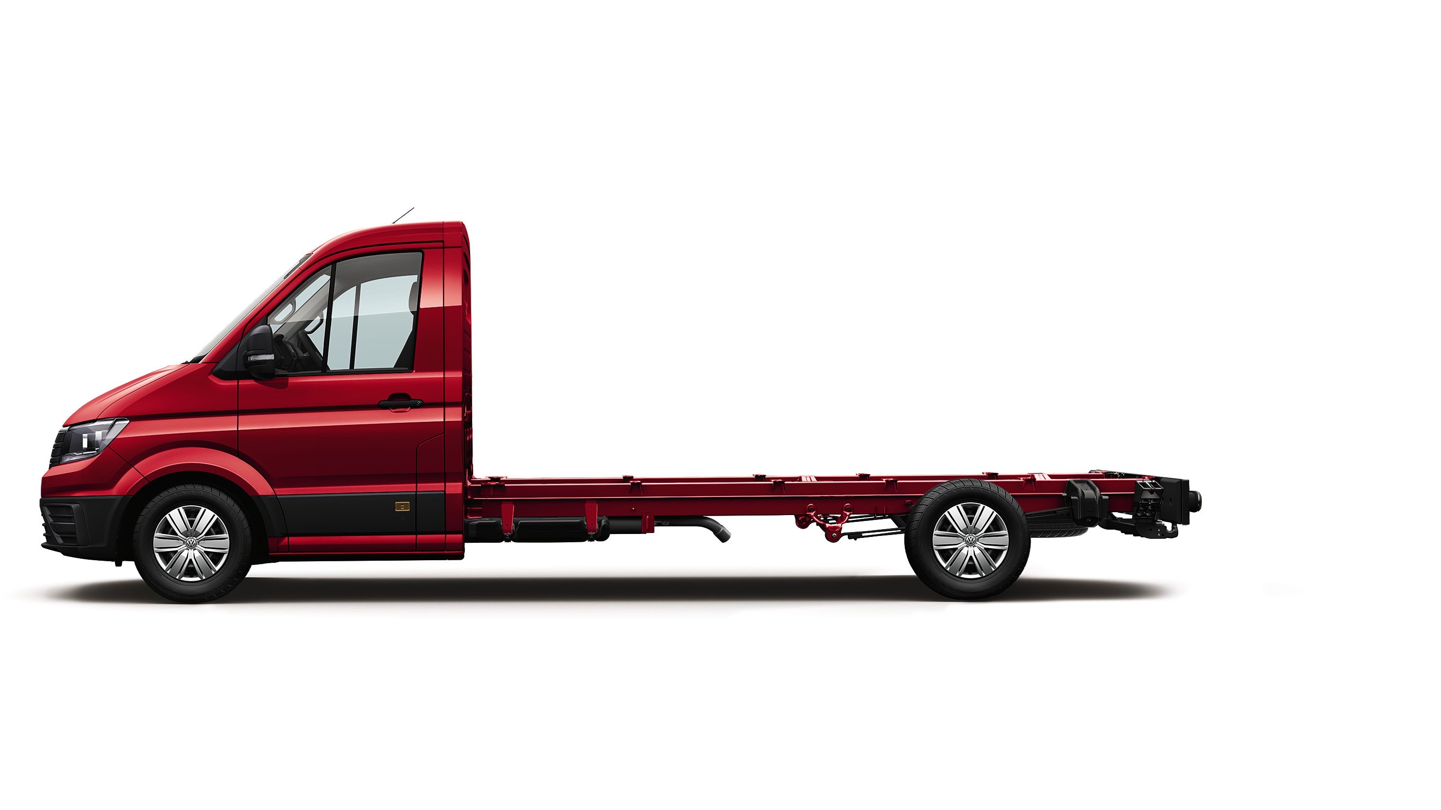 Der Crafter Pritschenwagen mit langem Radstand und Einzelkabine von der Seite.